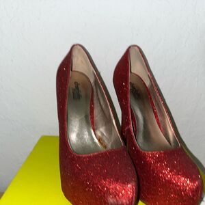 Charlotte Russe Womens Size 7 red Glittery Slip On 5" High Heels